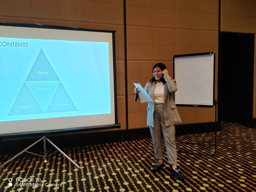 press release writing training